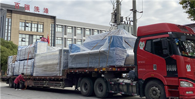 一天連發六車，百強洗滌設備到底強在哪里？