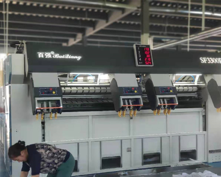 應對“五一”旅游高峰，酒店布草洗滌廠的策略